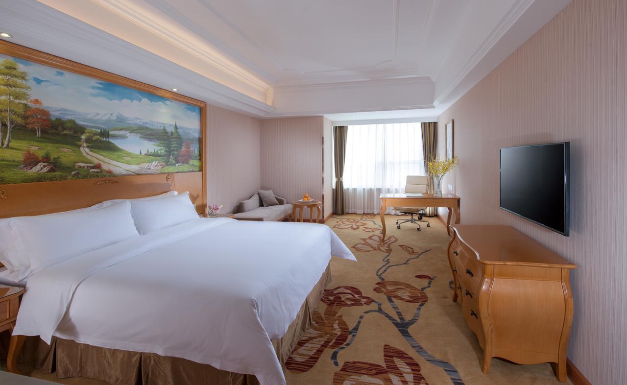Vienna Hotel Jinshan New City Wanda Plaza Eksteriør billede